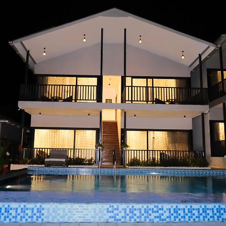 Oralia Resort Ashvem Beach Esterno foto