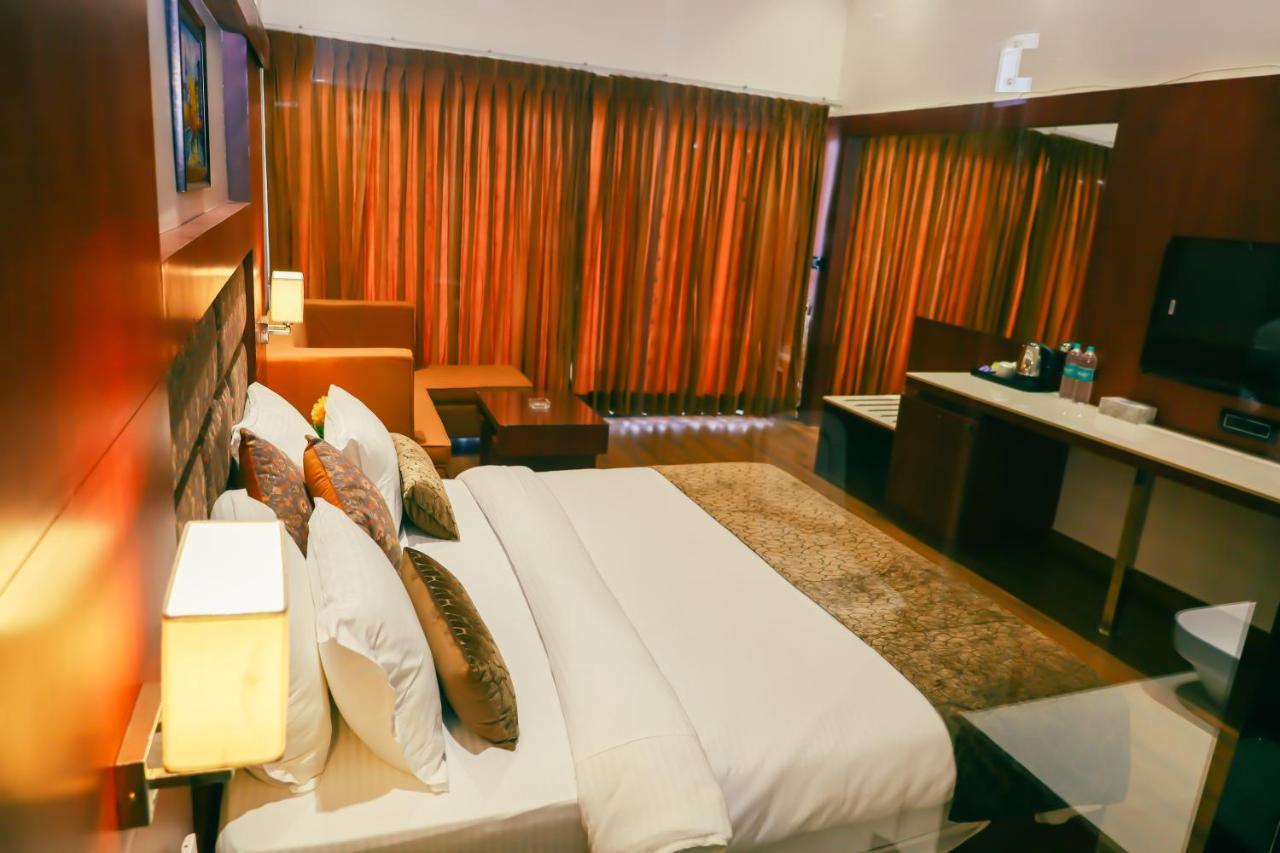 Oralia Resort Ashvem Beach Esterno foto