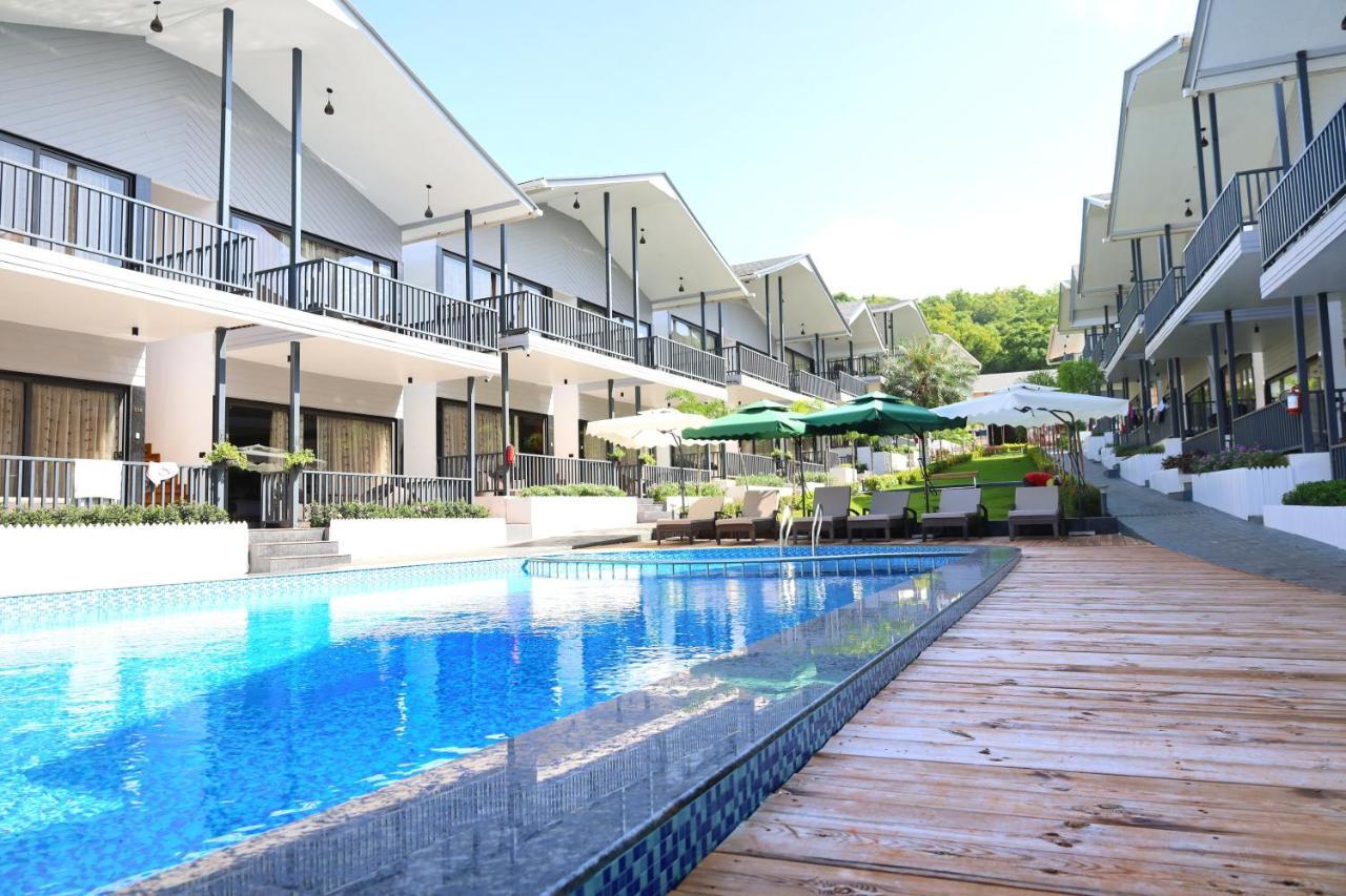 Oralia Resort Ashvem Beach Esterno foto