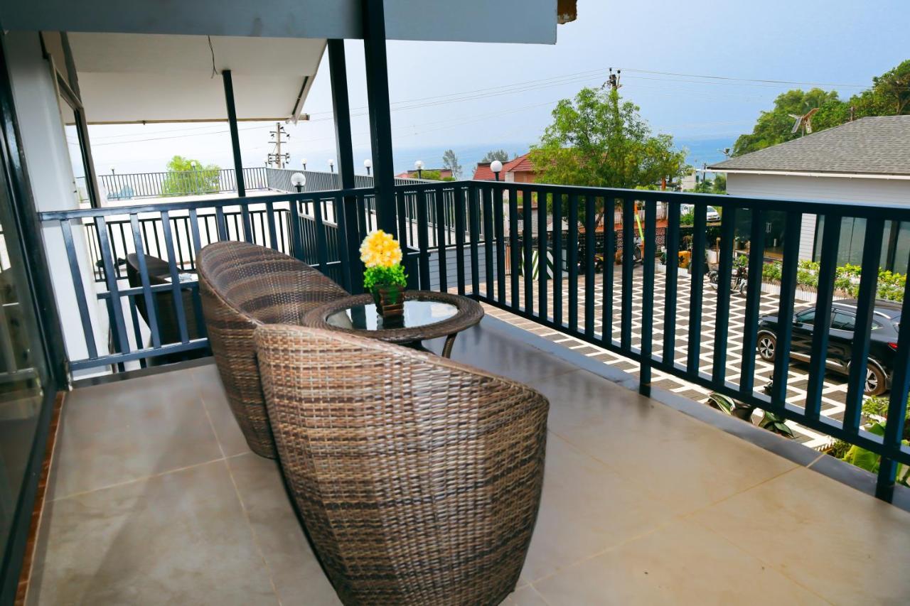 Oralia Resort Ashvem Beach Esterno foto