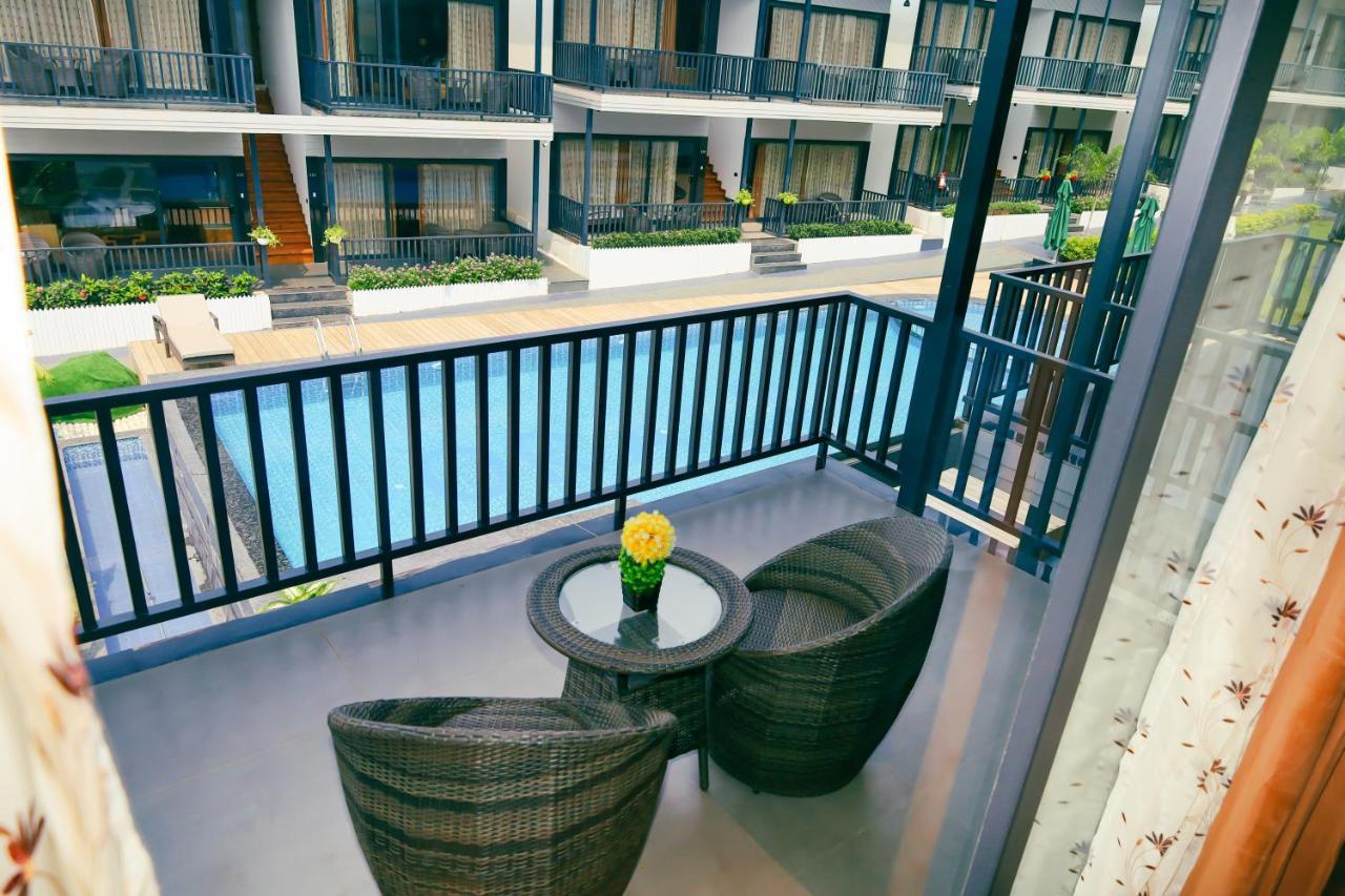 Oralia Resort Ashvem Beach Esterno foto